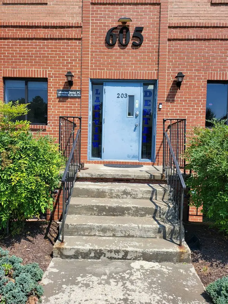 Lakeview Dental - Waldorf - Aakash Mudaliar DMD