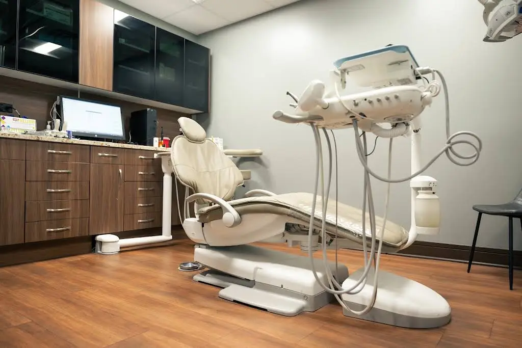 Burch Dental - Rockford