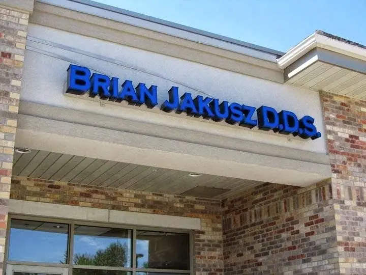 LAKE FIVE DENTISTRY