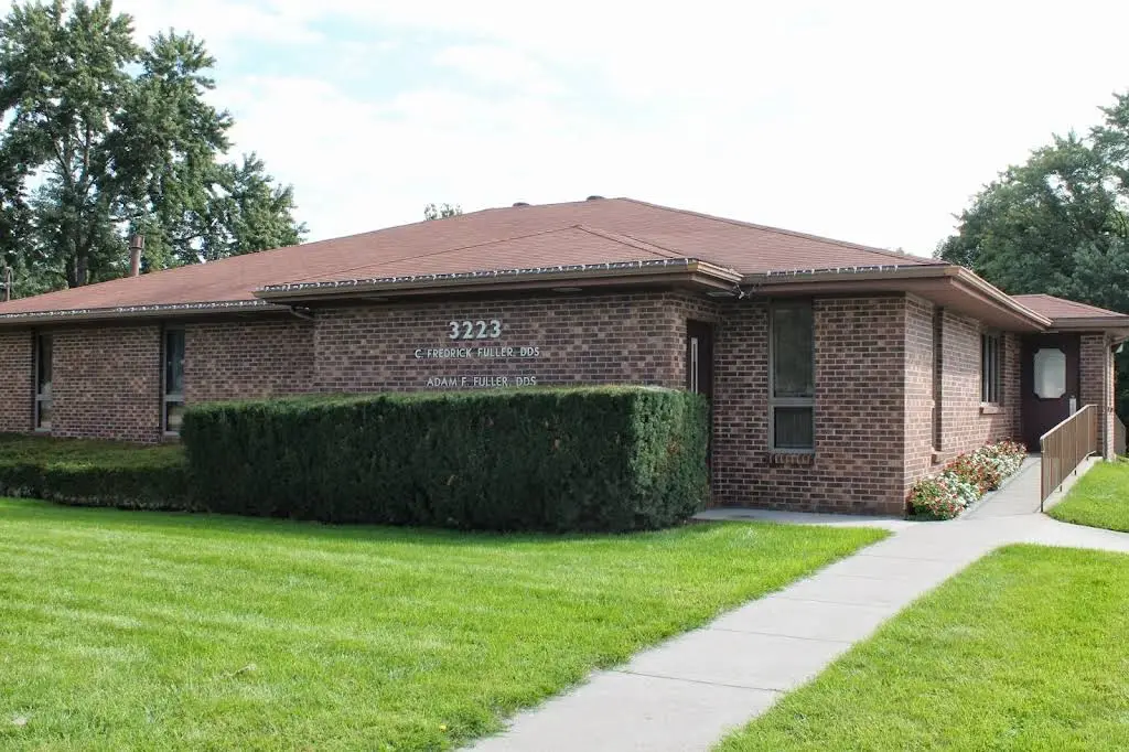 Fuller Associates Family Dentistry