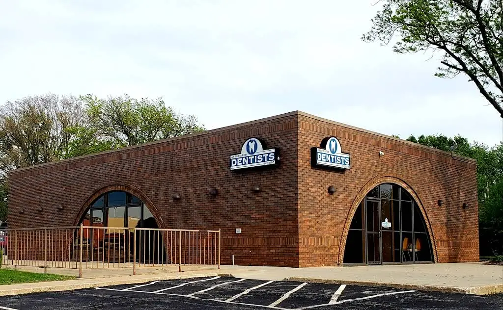 Associated Dentists Metro: Dr Michael J Flattery And Associates