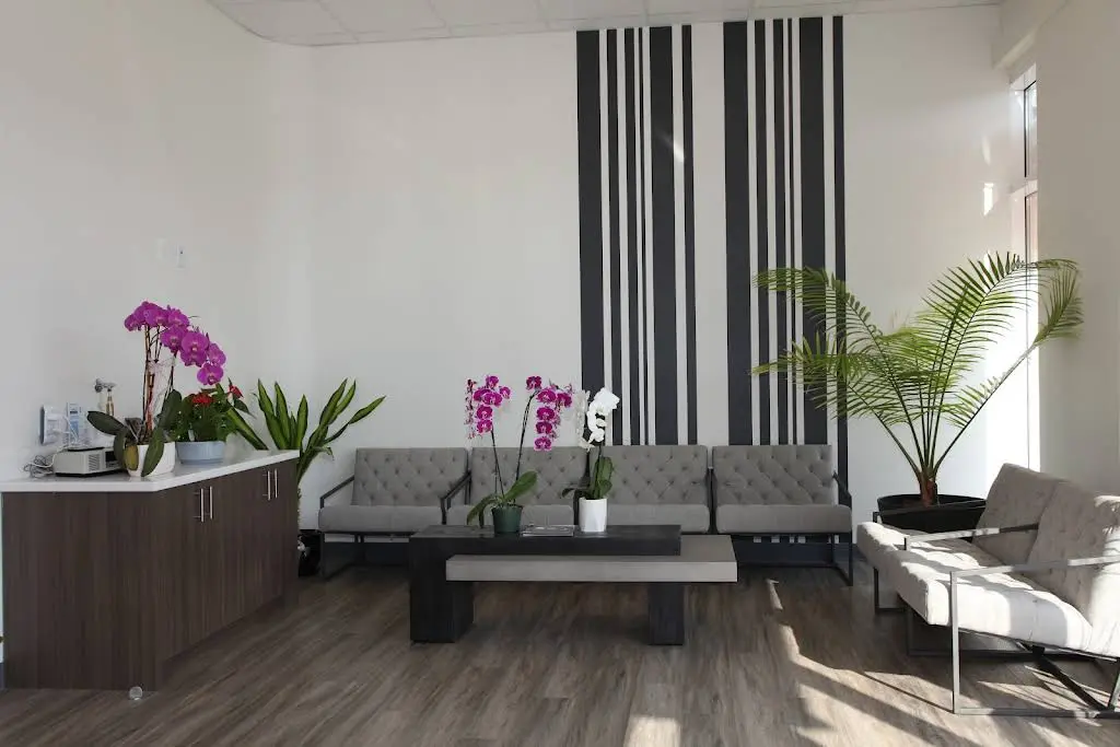 YKim Dental