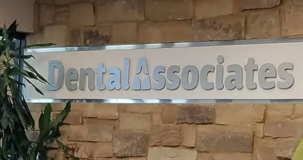 Dental Associates - Wauwatosa