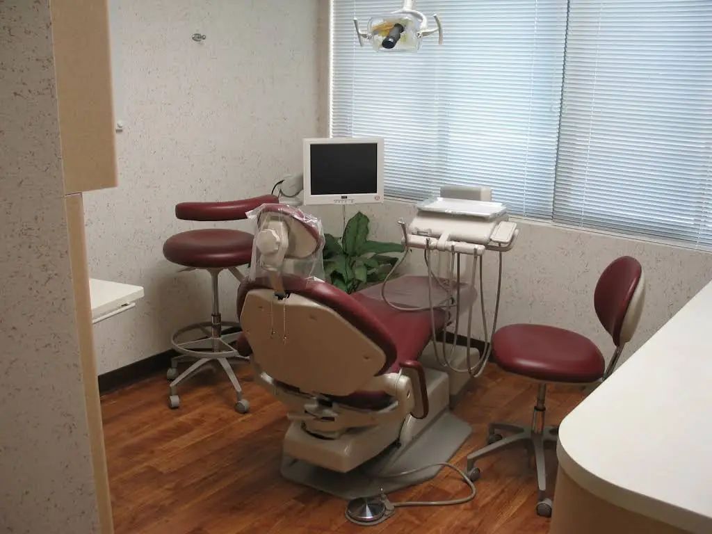 Flower Hill Dental
