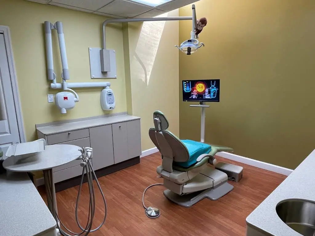 Dr. Liliana Cuervo, DDS Pediatric and Adolescent Dentistry