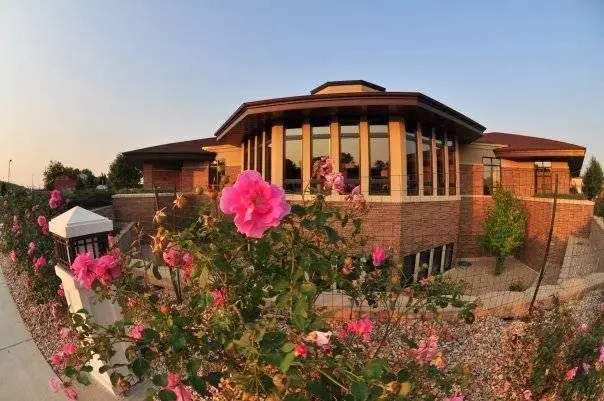 Area Dental Clinic of Watertown