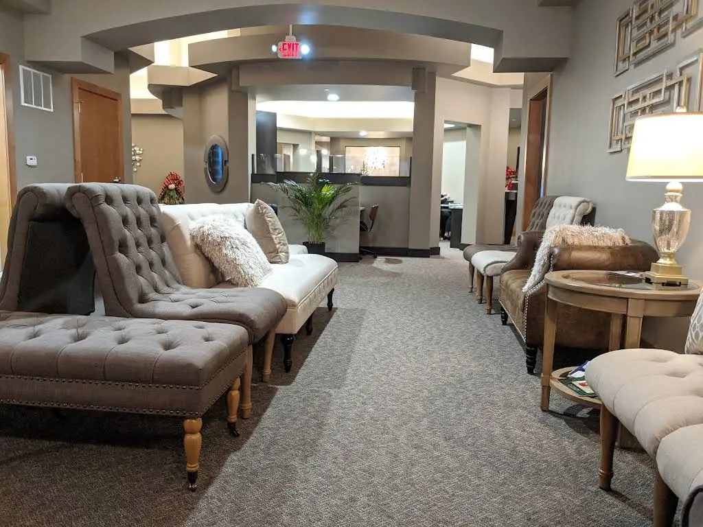 The Dental Center Hiawatha