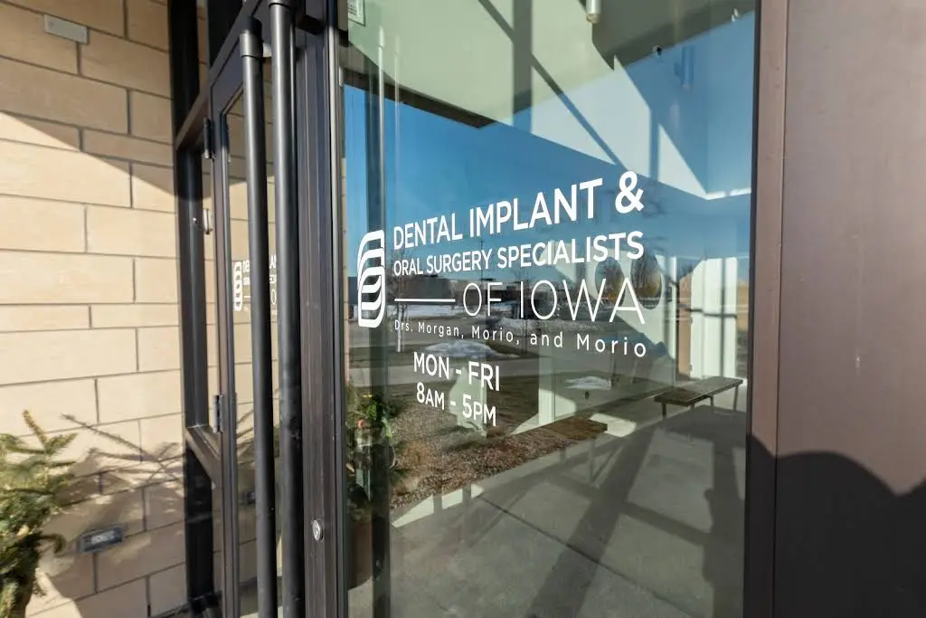 Dental Implant & Oral Surgery Specialists of Iowa