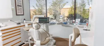 Dr. Brian Valle P.A. Functional & Cosmetic Dentistry