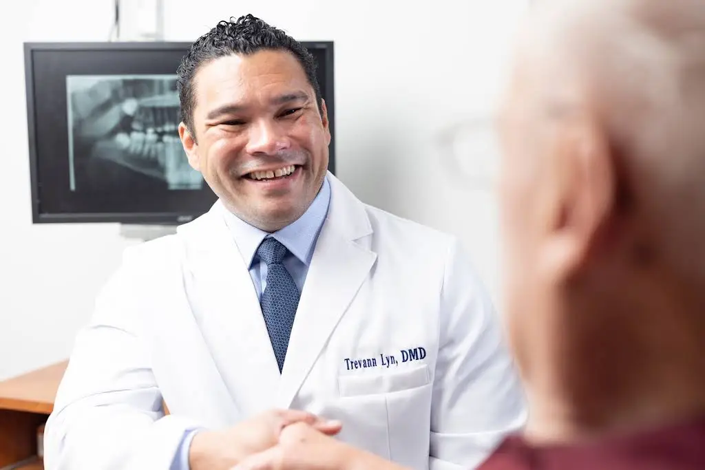 Akeso Oral, Facial & Dental Implant Surgery