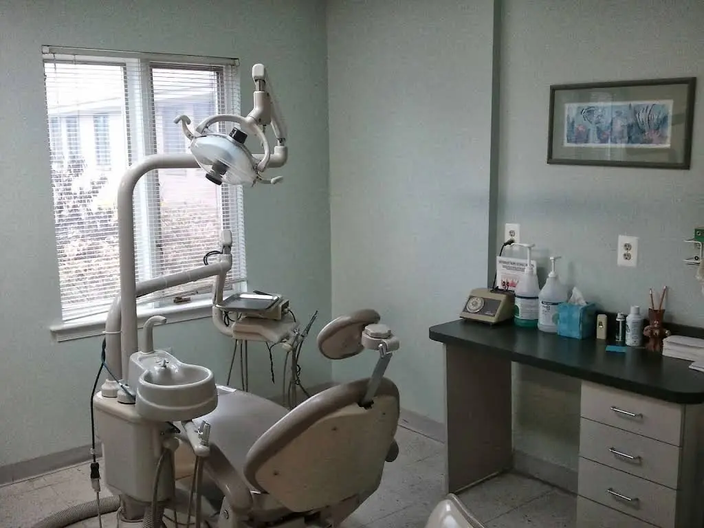 Dr. Damavandi Family Dentistry