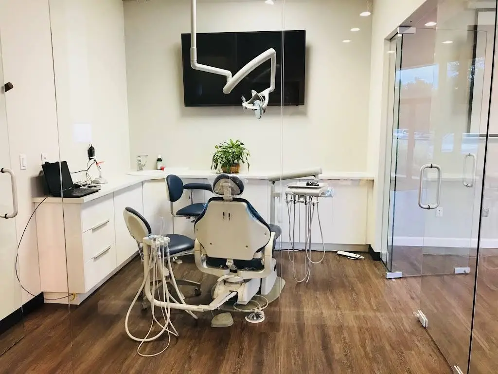 Chantilly Dental & Implant Center