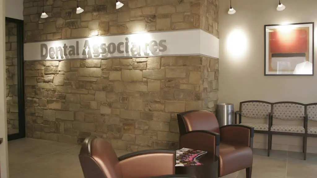 Dental Associates - MKE Beerline