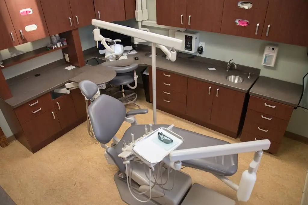 Monroe Street Family Dental: Benjamin Farrow DDS