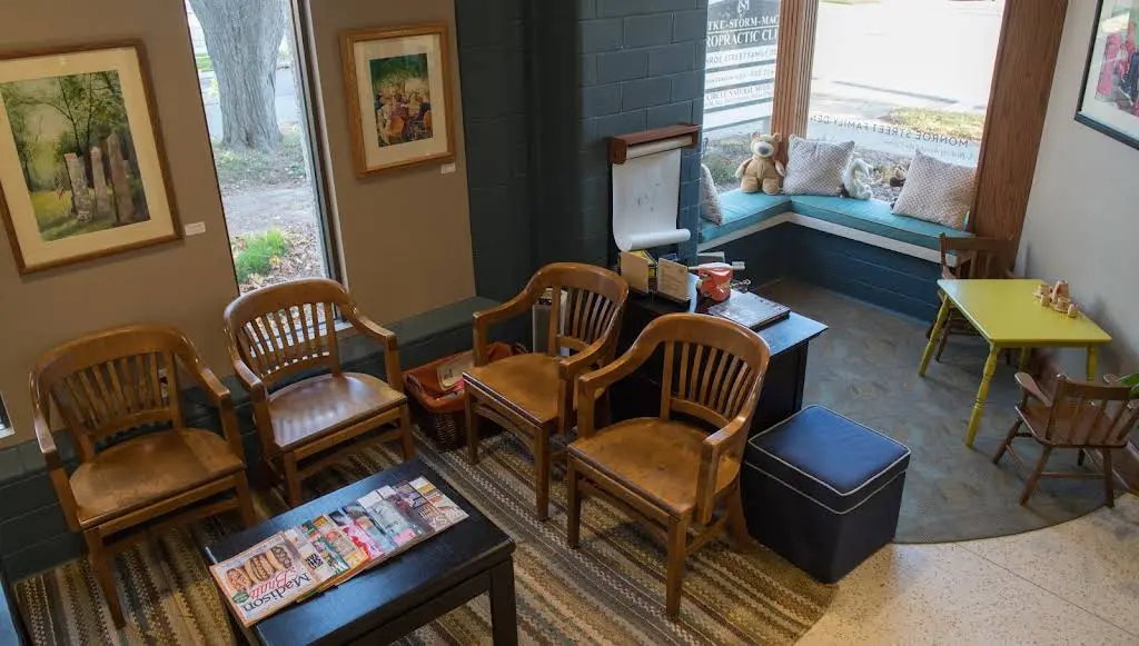 Monroe Street Family Dental: Benjamin Farrow DDS