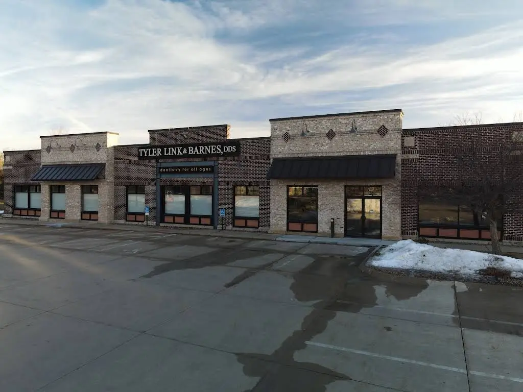 Tyler Link & Barnes, DDS