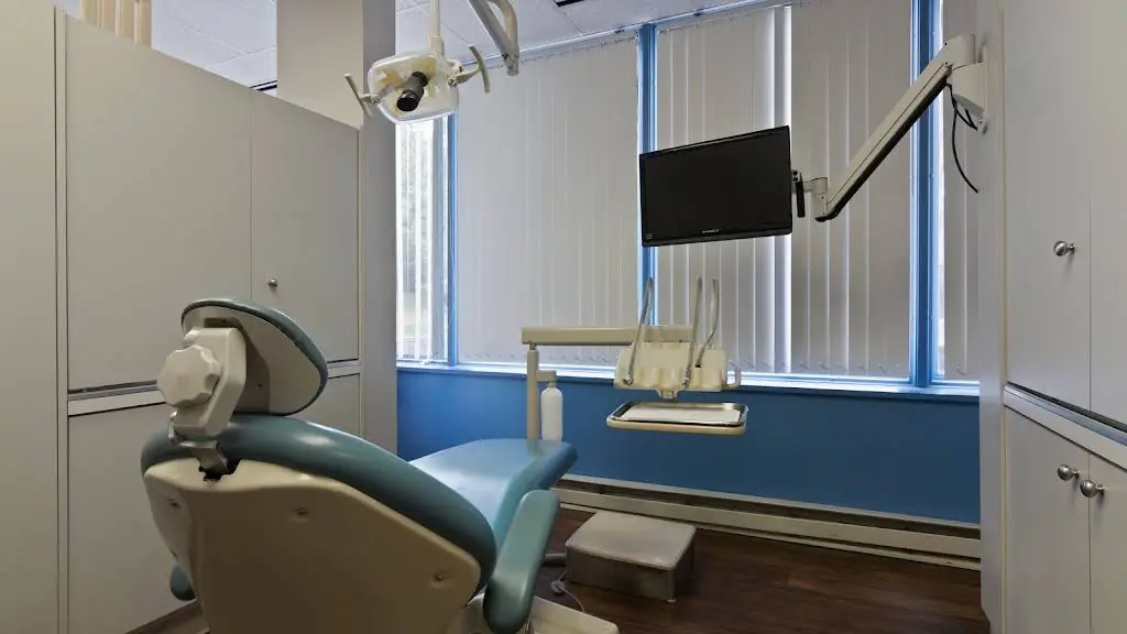 Dental One Associates of Cross Keys