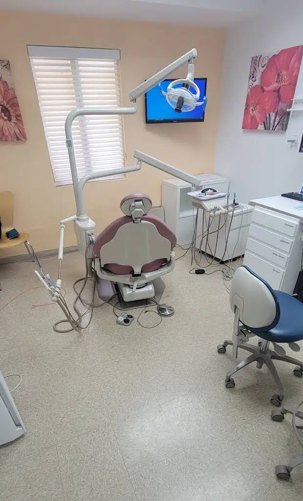 UR Smile Dental