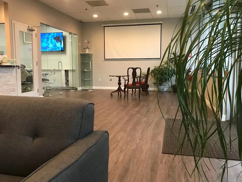 Chantilly Dental & Implant Center