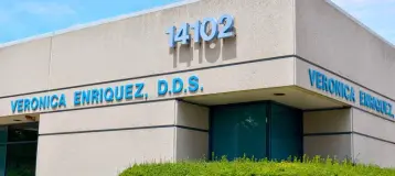 Enriquez Dental