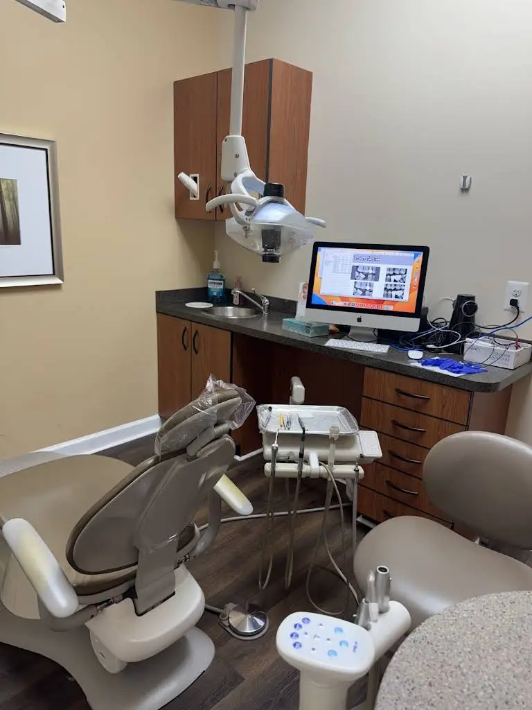 Centreville Dental Design/Dr. Jae M Chong, DMD