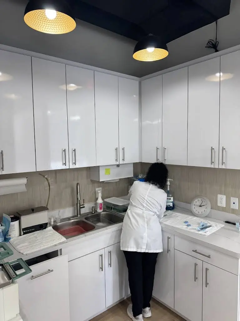 Naeem Dentistry
