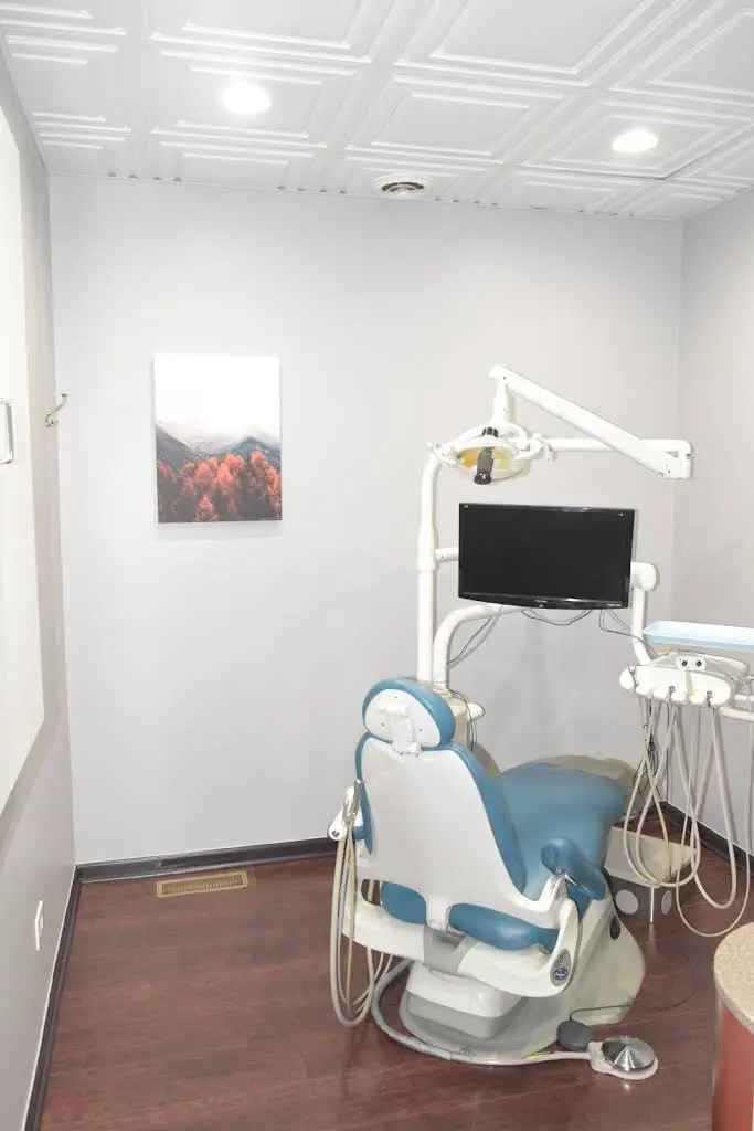 Lowell Family Dentistry: Nicholas A. Kouri, DDS