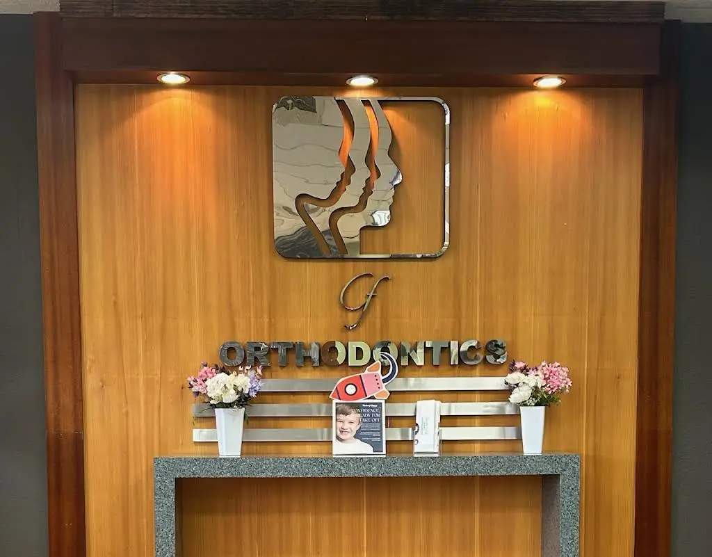 Chesterfield Orthodontics - Dr. Robert Yoon