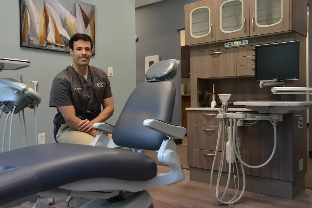 Oneal Russell, DDS