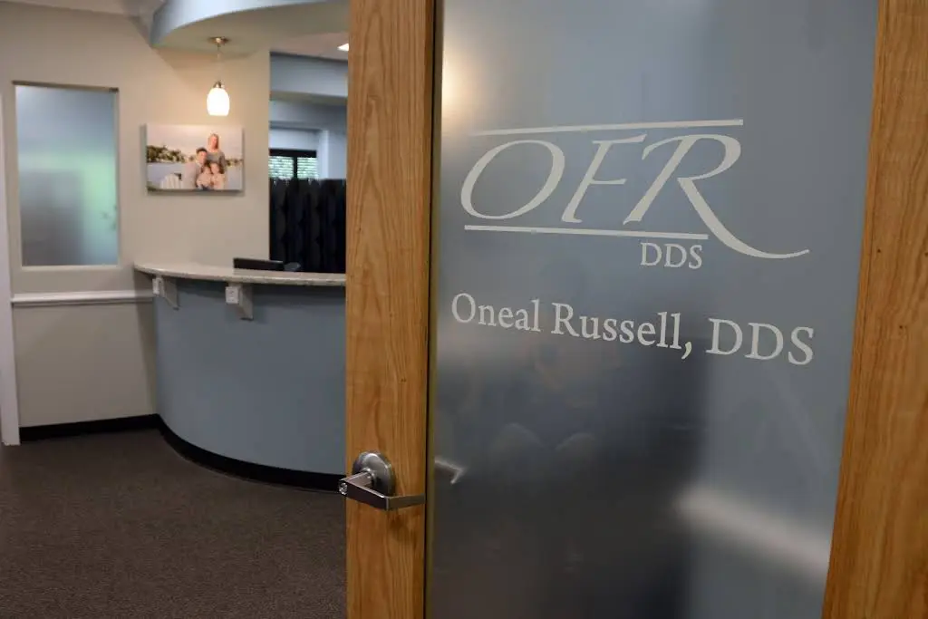 Oneal Russell, DDS