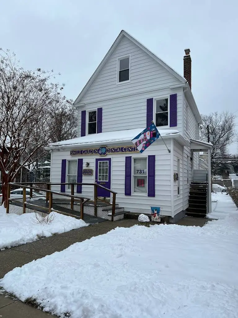 Smile Garden Dental Center