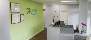 YK DENTAL CARE