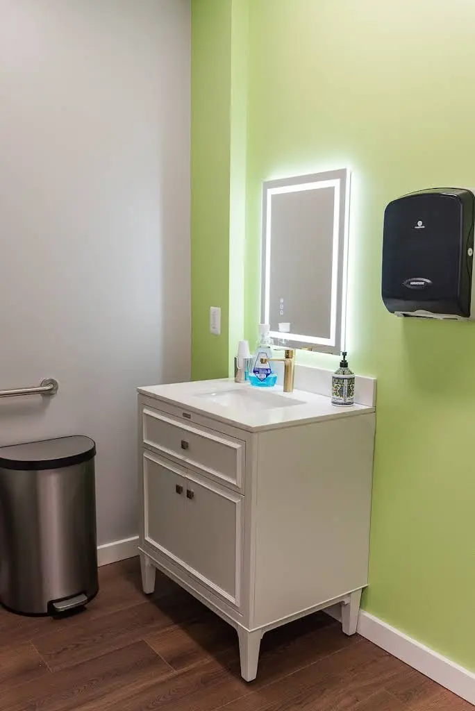 YK DENTAL CARE