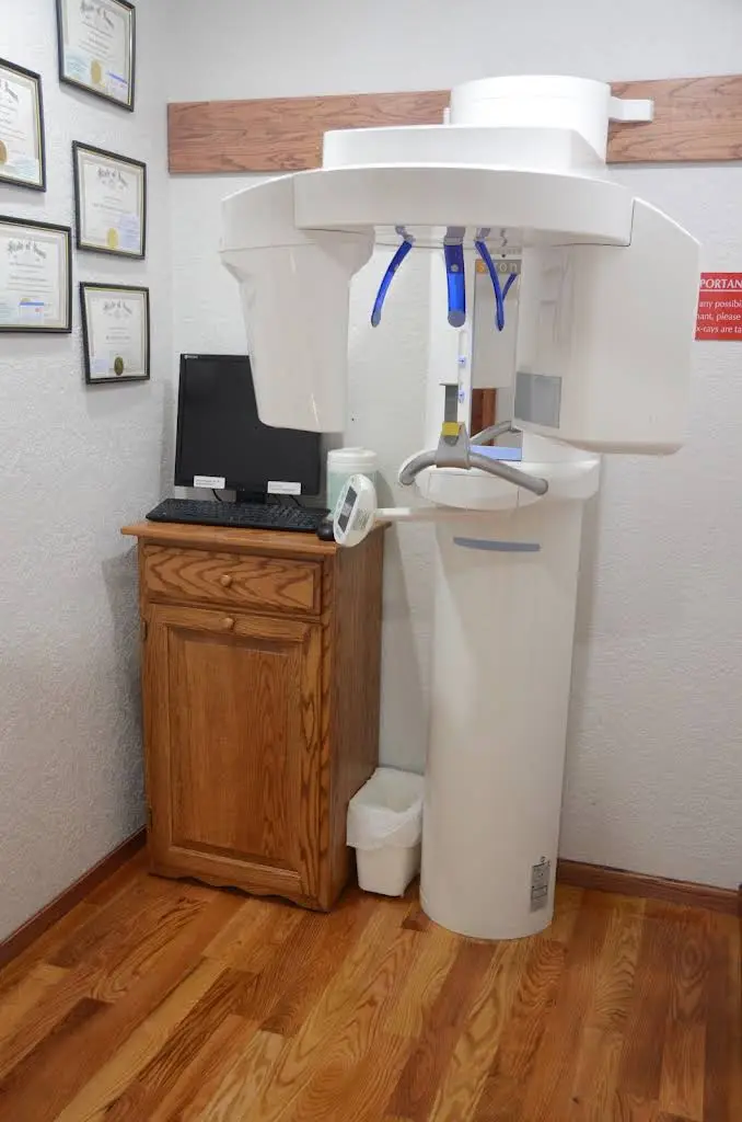 Oelwein Dental Associates