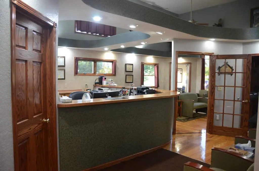 Oelwein Dental Associates
