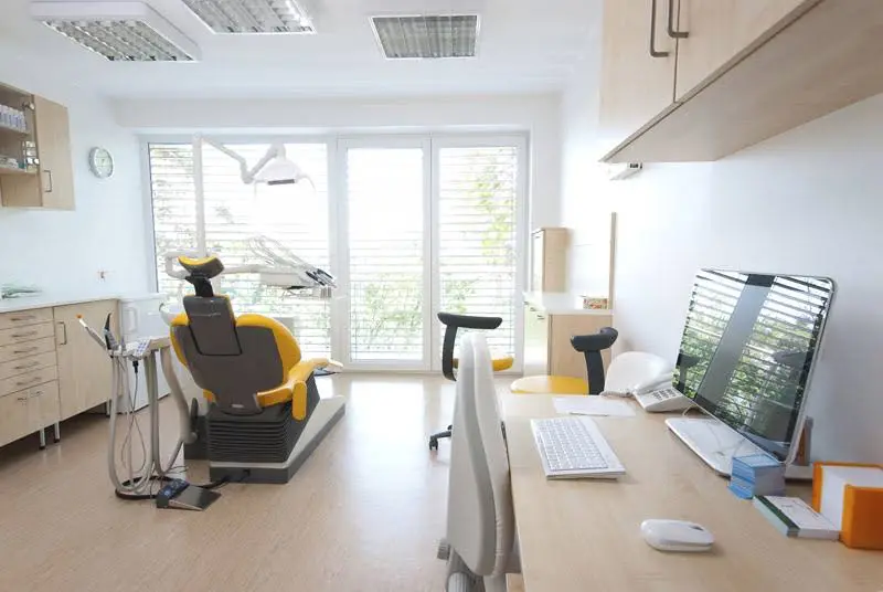Desbordes Dental