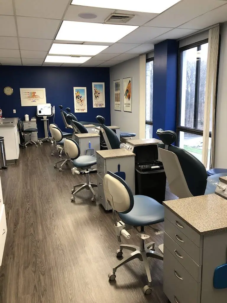 Drs. Gordon and Silverman Orthodontics
