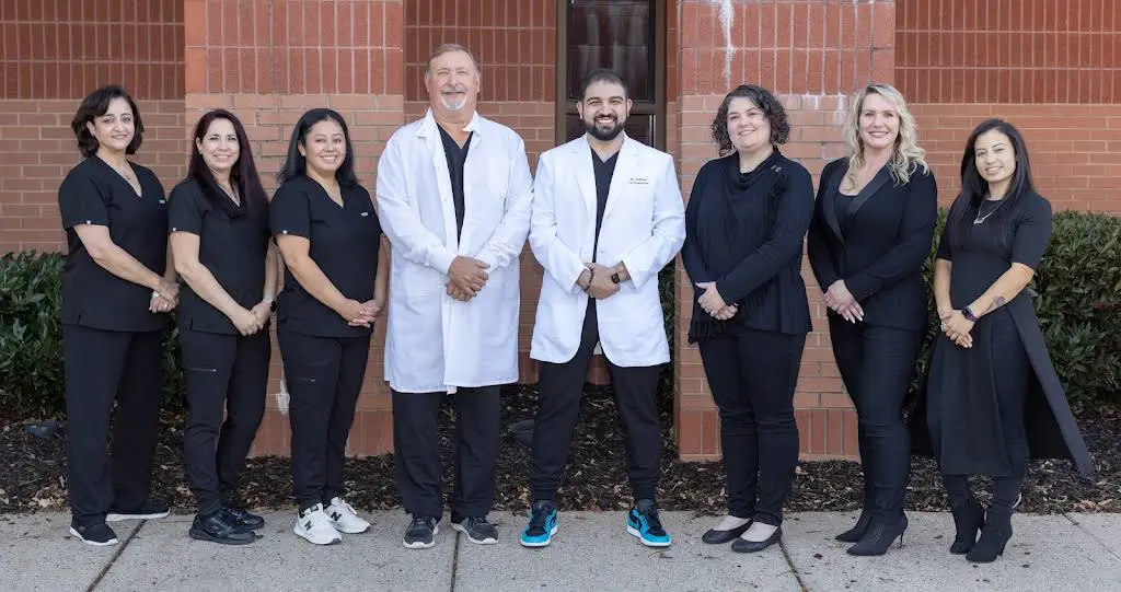 Ultra Smiles - Manassas Orthodontist
