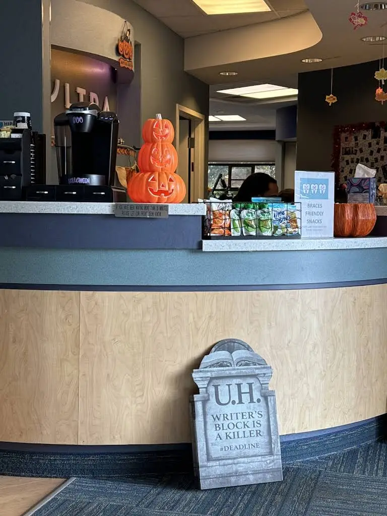 Ultra Smiles - Manassas Orthodontist