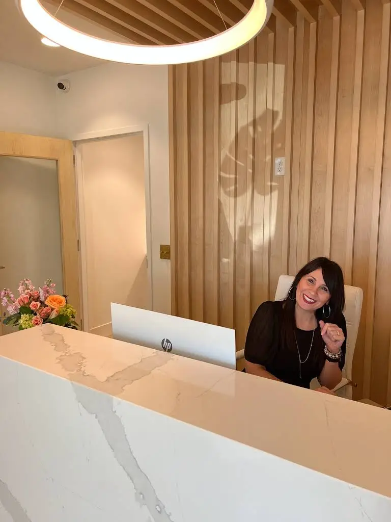 Lux Dental