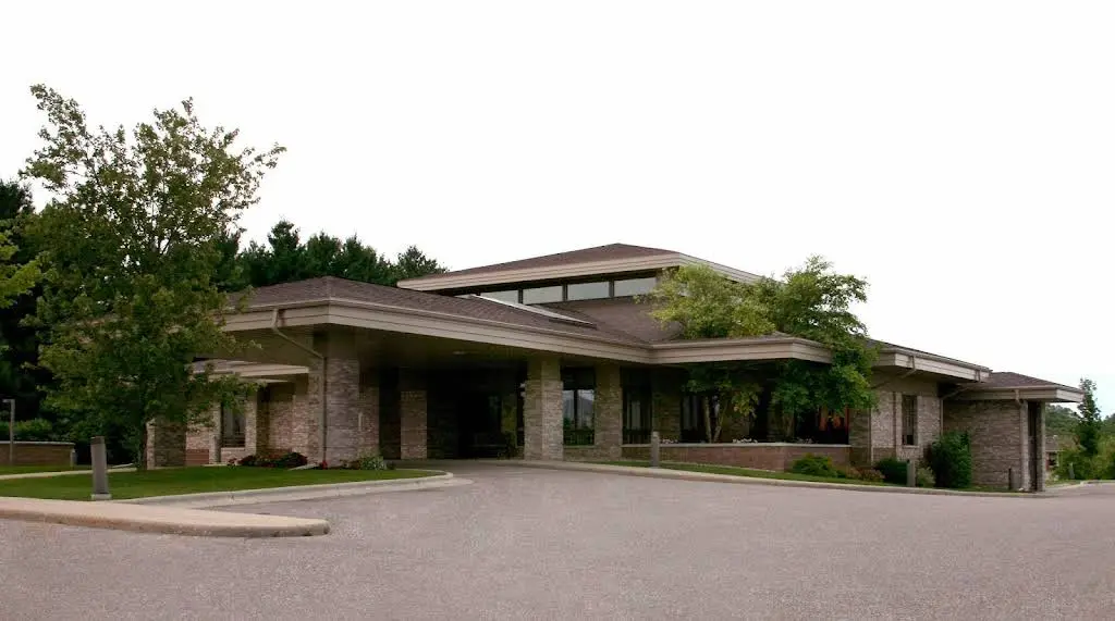 Village Family Dental Associates: Stahnke Todd Dr
