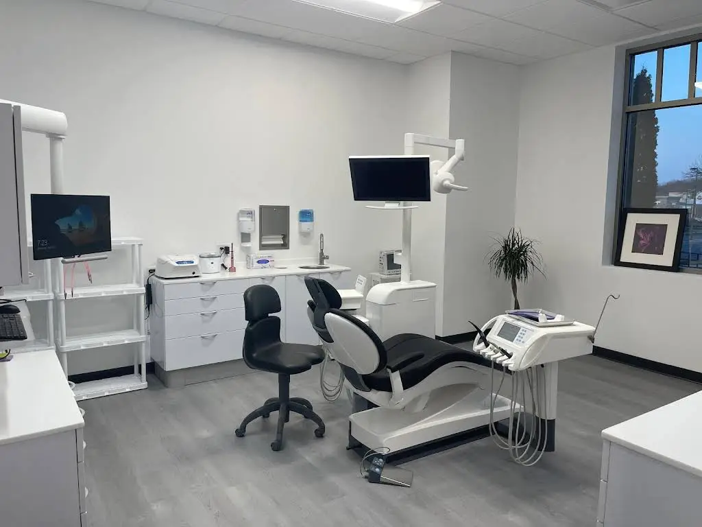 Distinctive Dental Implants