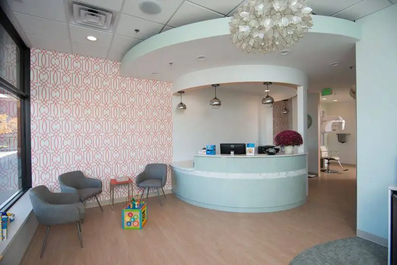 Lakeside Village Dental