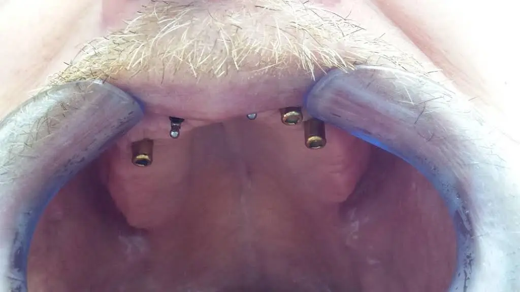 Daniel Rosinsky DDS - Dentist