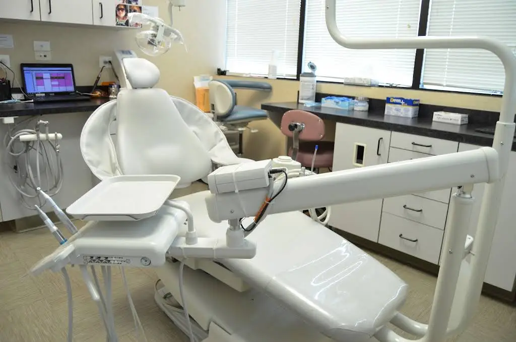 Cosmetic & Advanced Dentistry