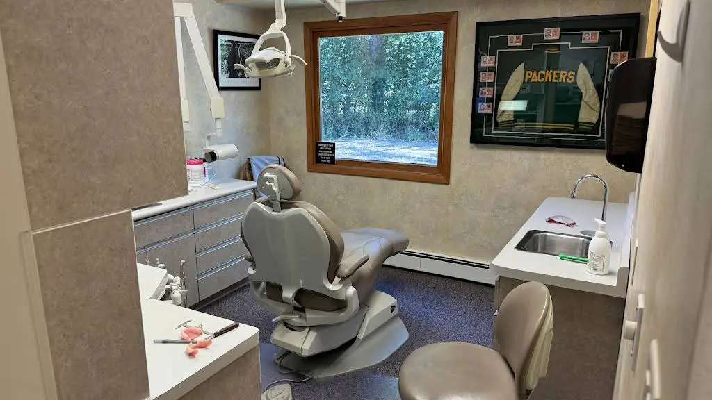 Teeth & Co. - East Cedarburg