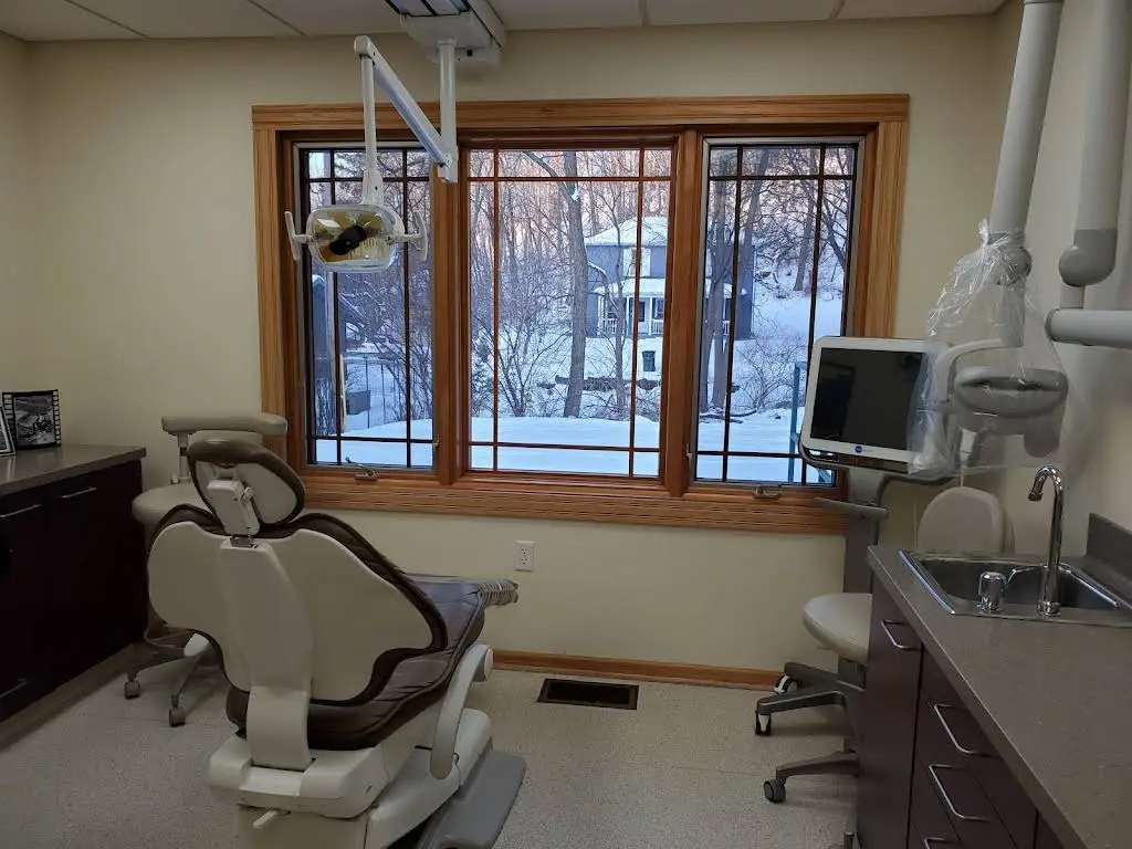 Moen Dental Center