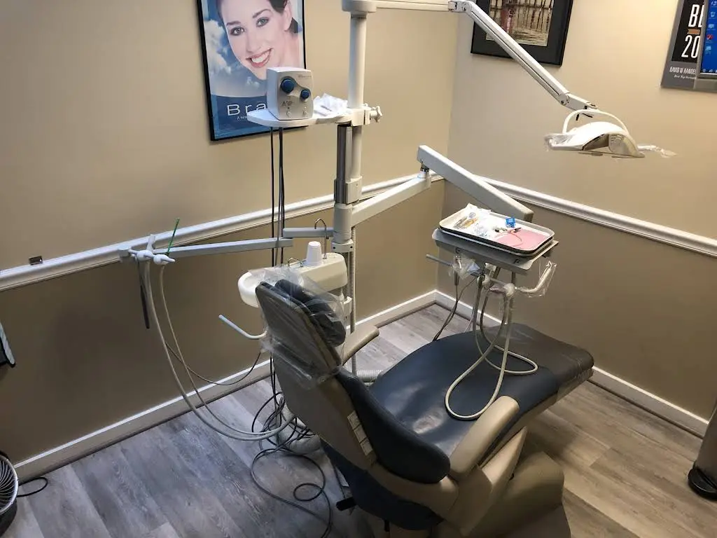 David W. Handelsman DDS PA