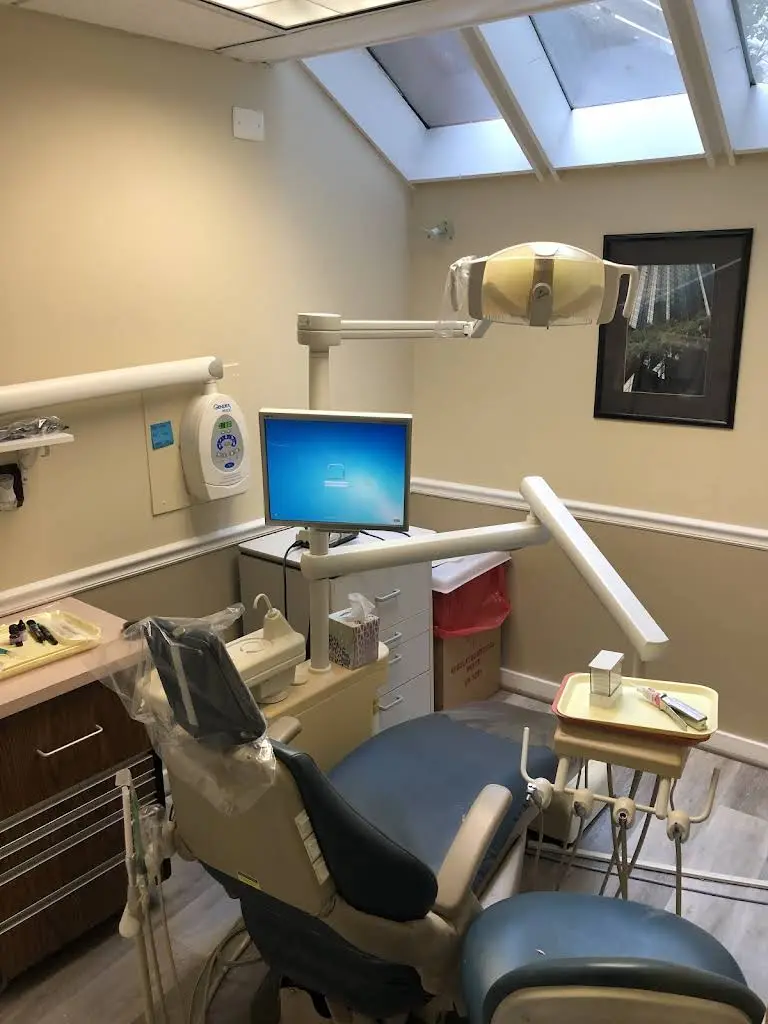 David W. Handelsman DDS PA