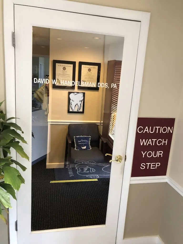 David W. Handelsman DDS PA